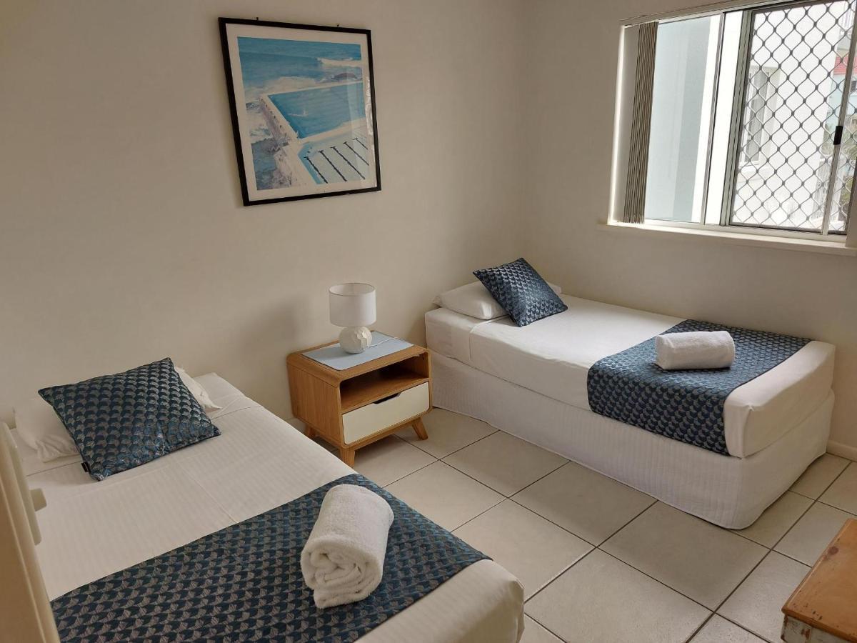 Sandy Shores Holiday Units Golden Beach Esterno foto